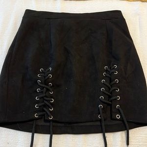 Suede MINI SKIRT with ties